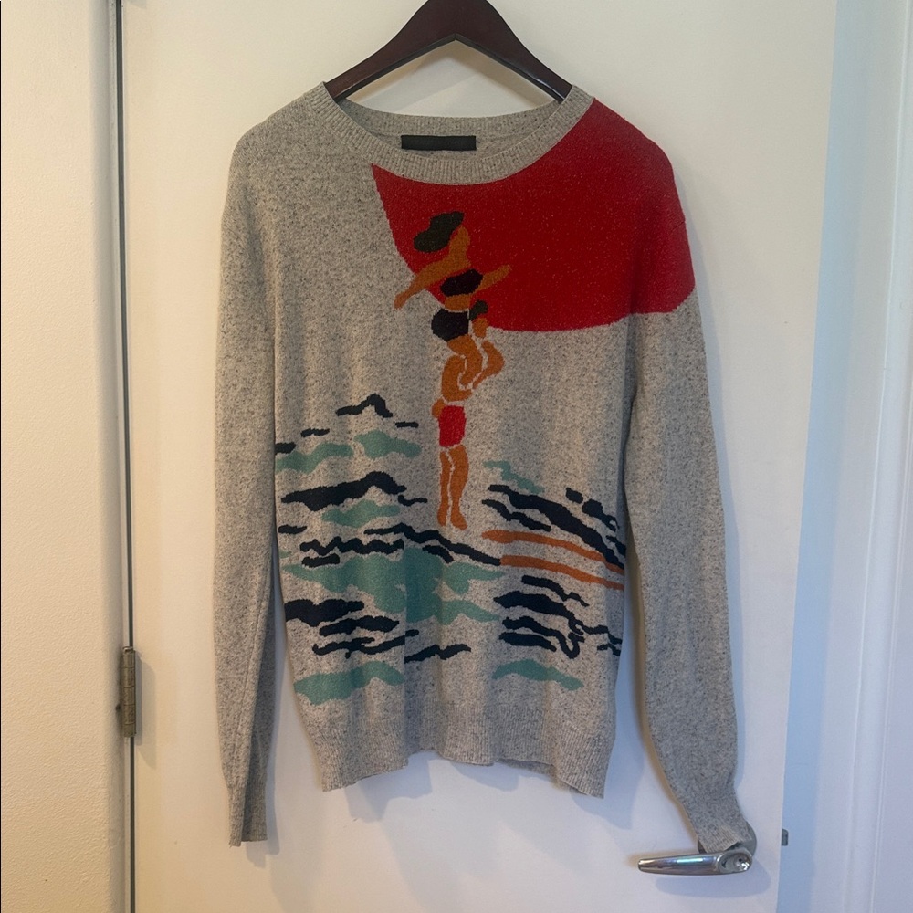 Gray Scoop Neck Sweater with Beach surfer